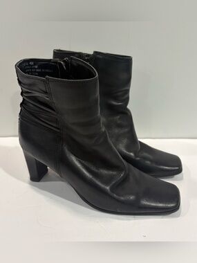 Markon Black Leather Ankle Boots Women Sz 6 Booties Square Toe Block Heel